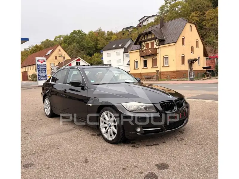 2011 BMW 325