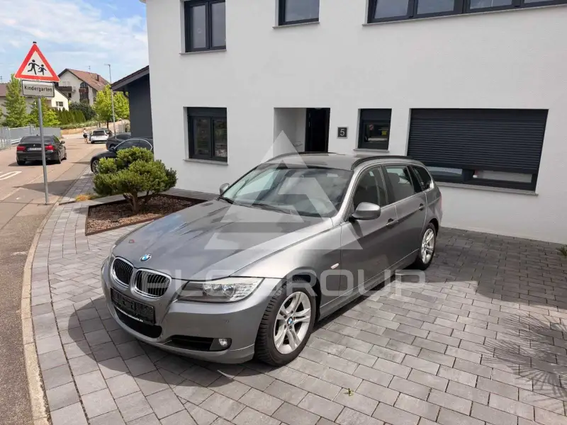 2011 BMW 325