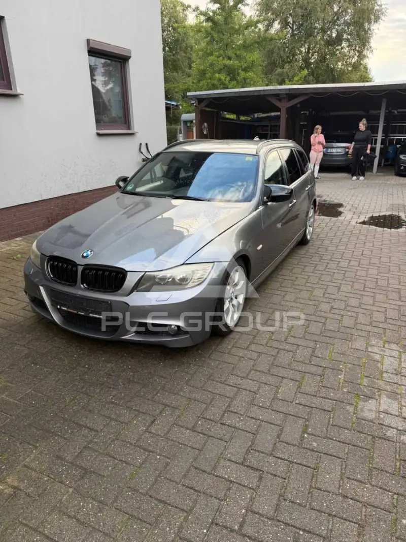 2011 BMW 325