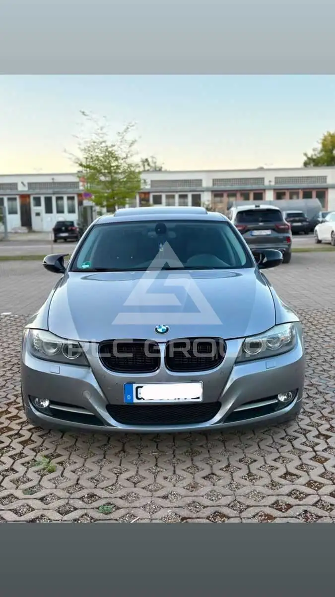 2011 BMW 325