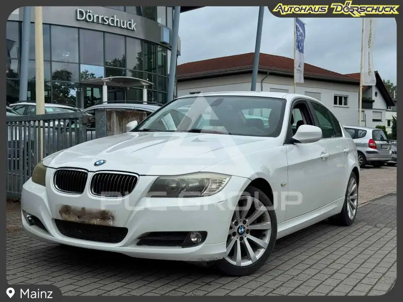 2011 BMW 325