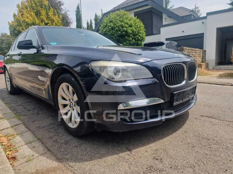 2011 BMW 740