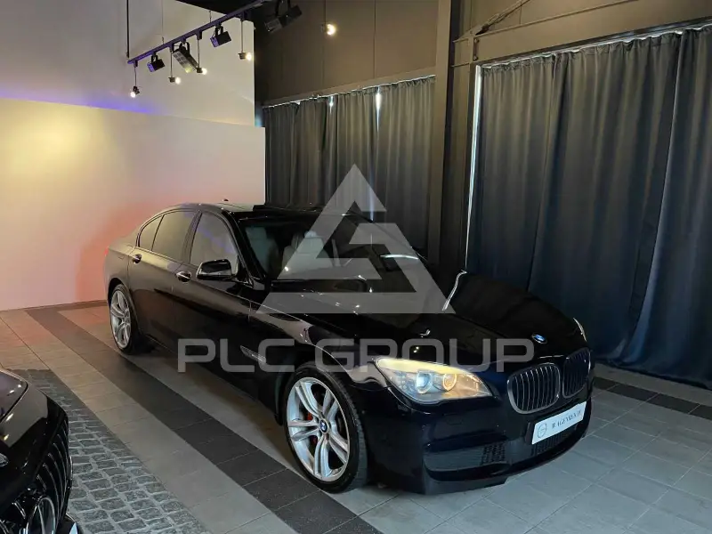 2011 BMW 740