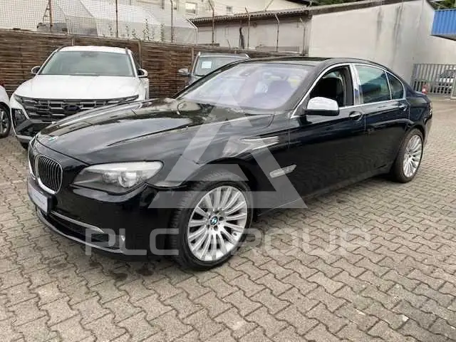 2011 BMW 750