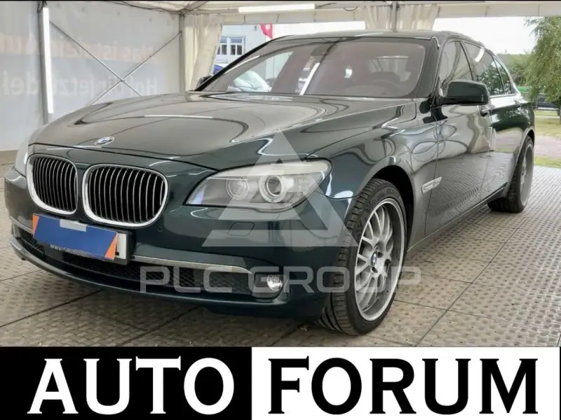 2011 BMW 750