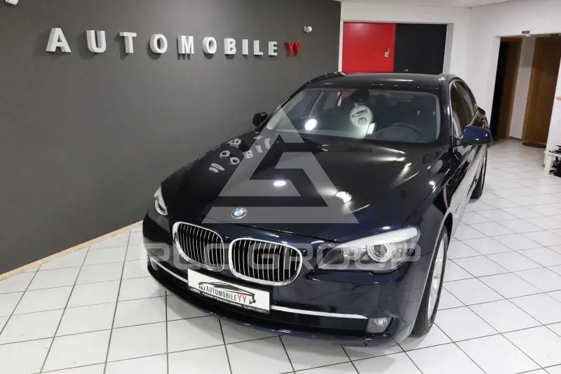2011 BMW 750
