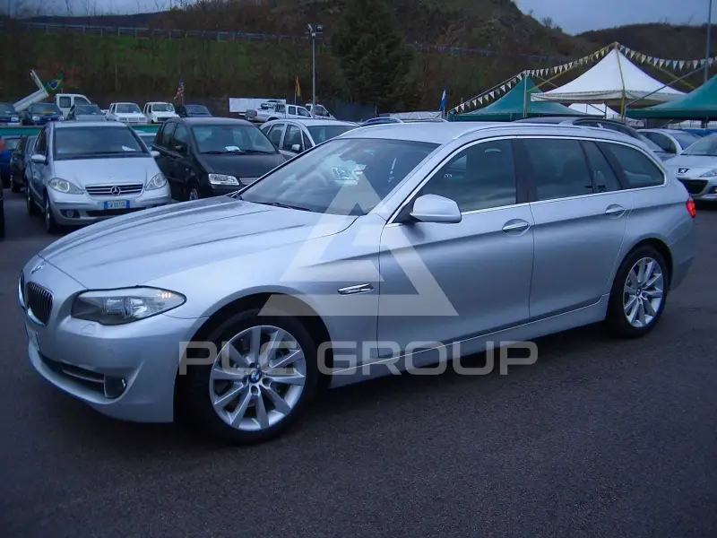 2011 BMW 530