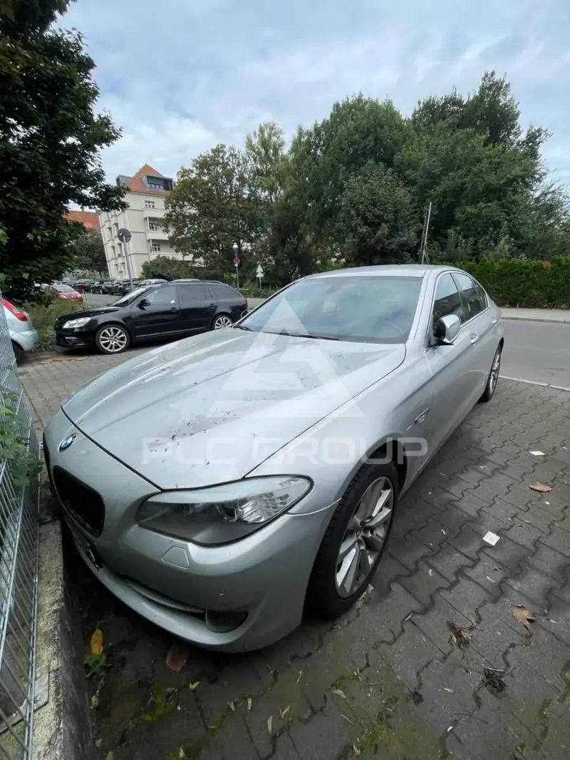 2011 BMW 530