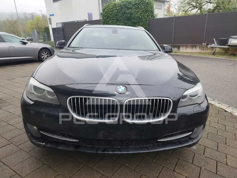 2011 BMW 530