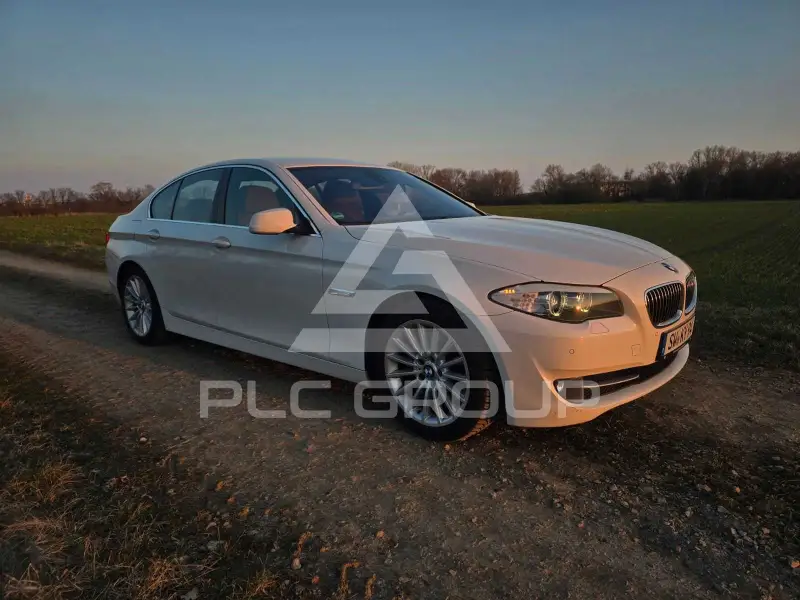 2011 BMW 530