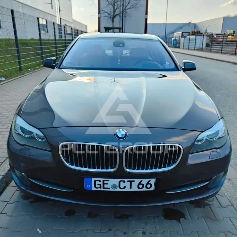 2011 BMW 530