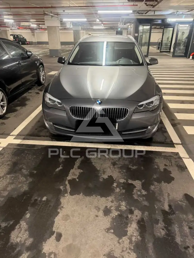 2011 BMW 530
