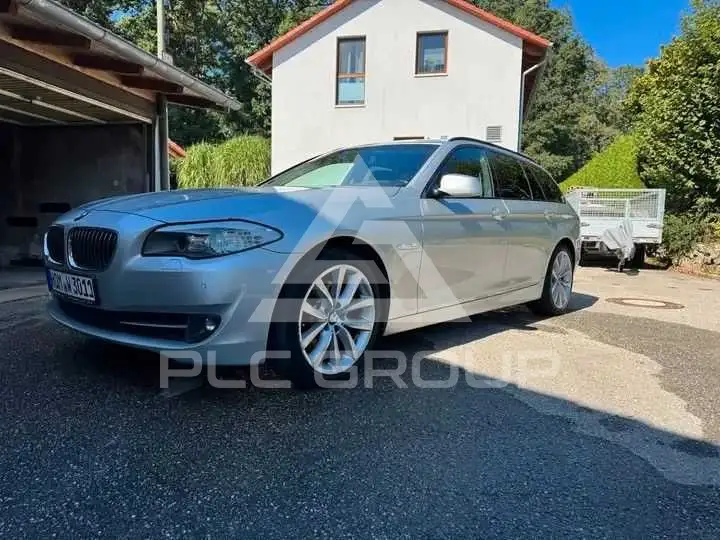 2011 BMW 528