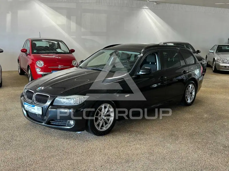 2011 BMW 320