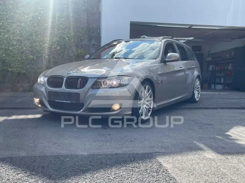 2011 BMW 320