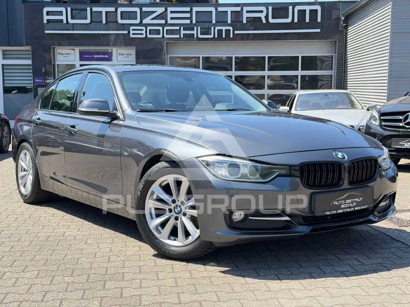 2011 BMW 320