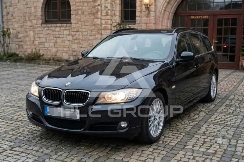 2011 BMW 320