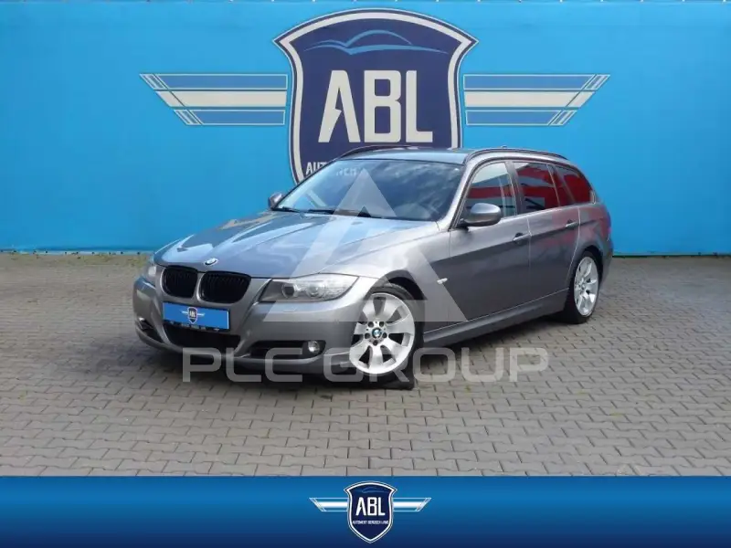 2011 BMW 320