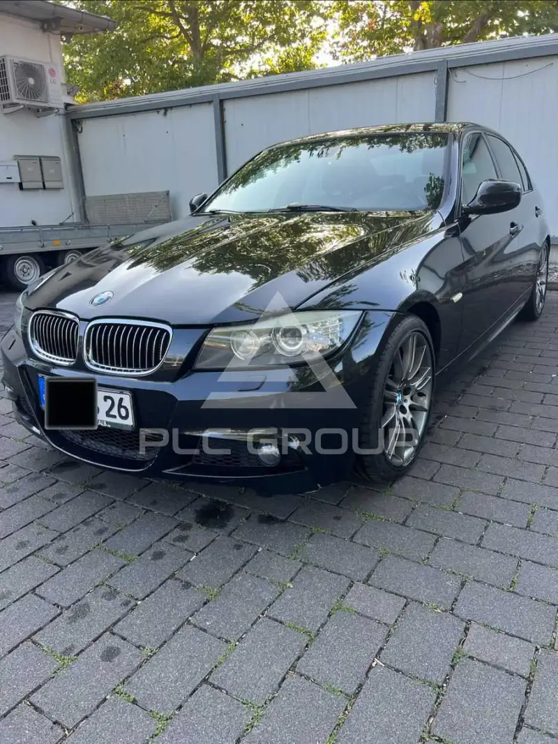 2011 BMW 320