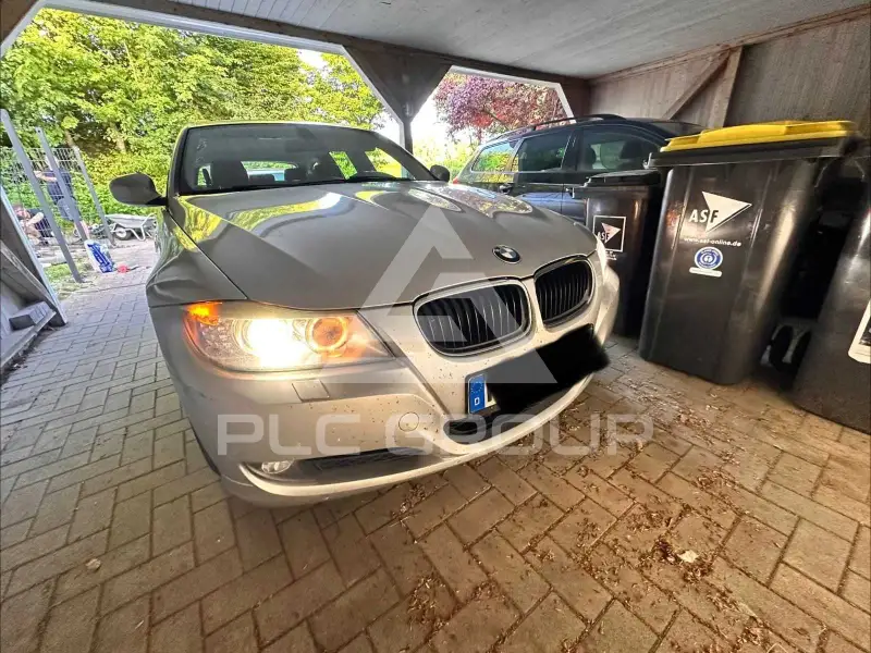 2011 BMW 320