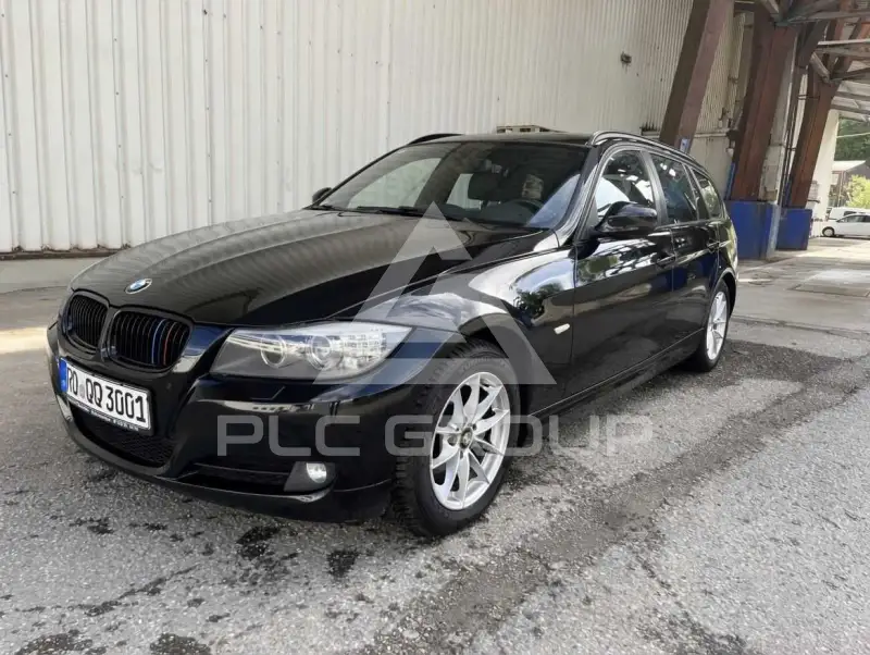 2011 BMW 320