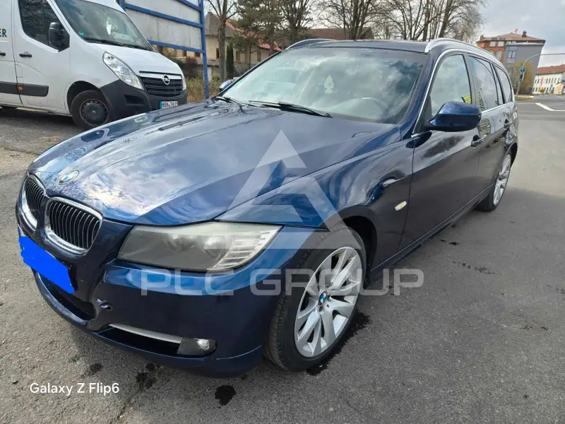 2011 BMW 320