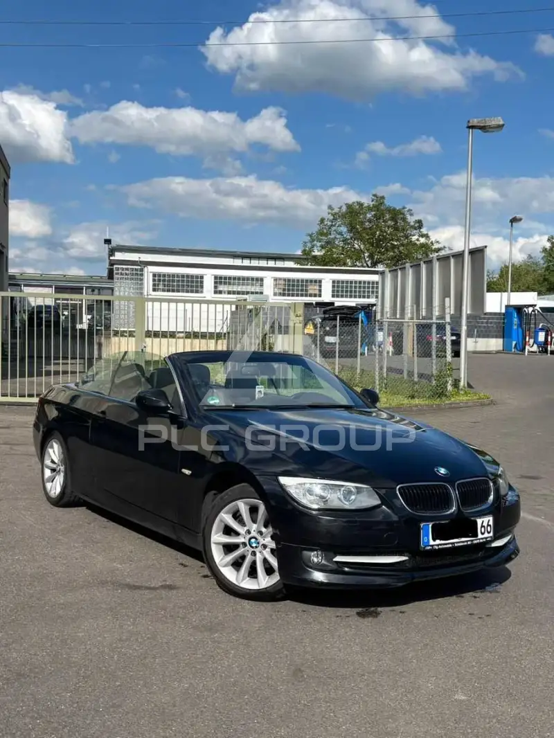 2011 BMW 320
