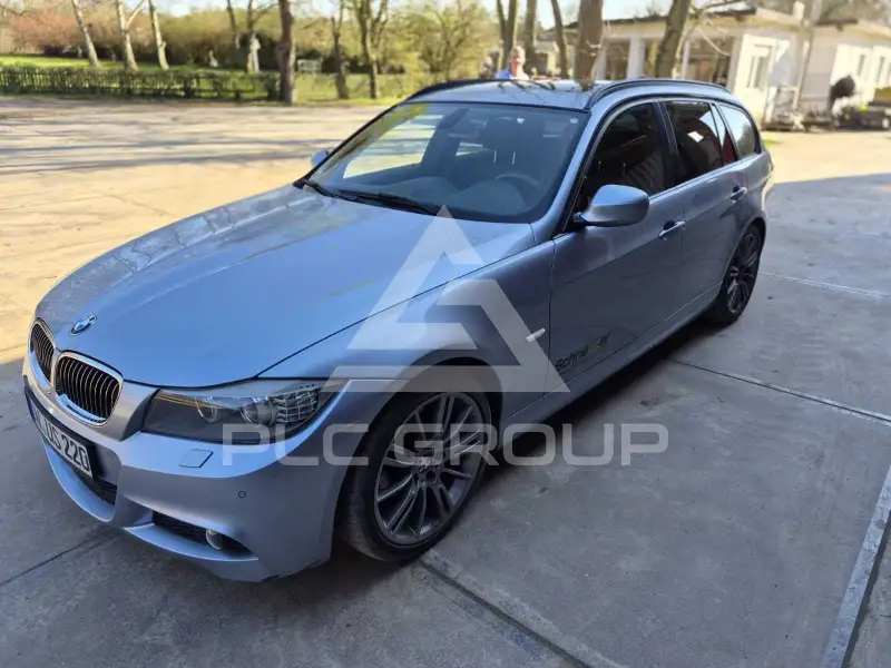 2011 BMW 320