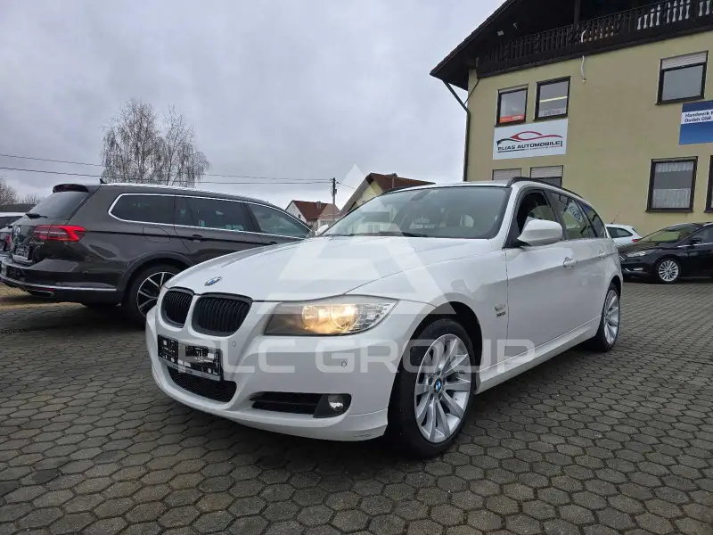 2011 BMW 330