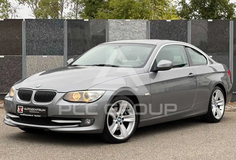2011 BMW 330