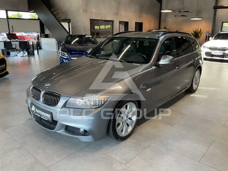 2011 BMW 330