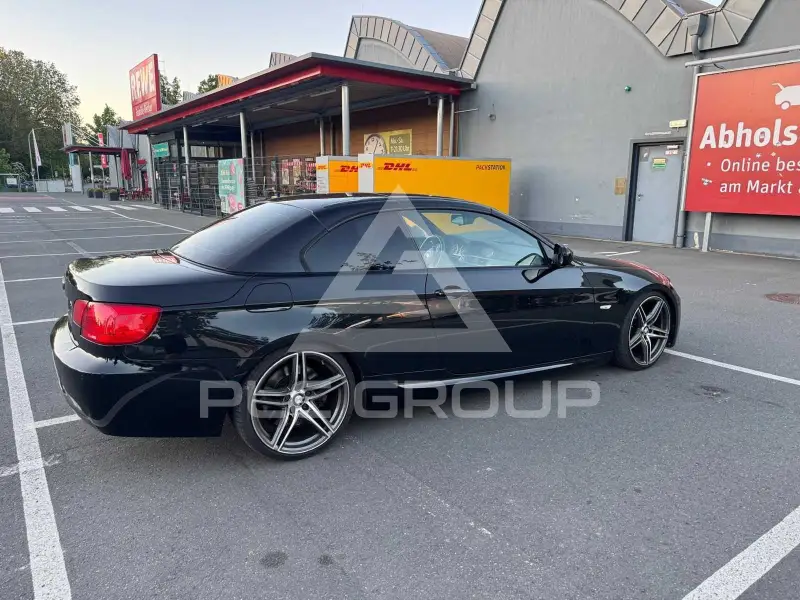 2011 BMW 330