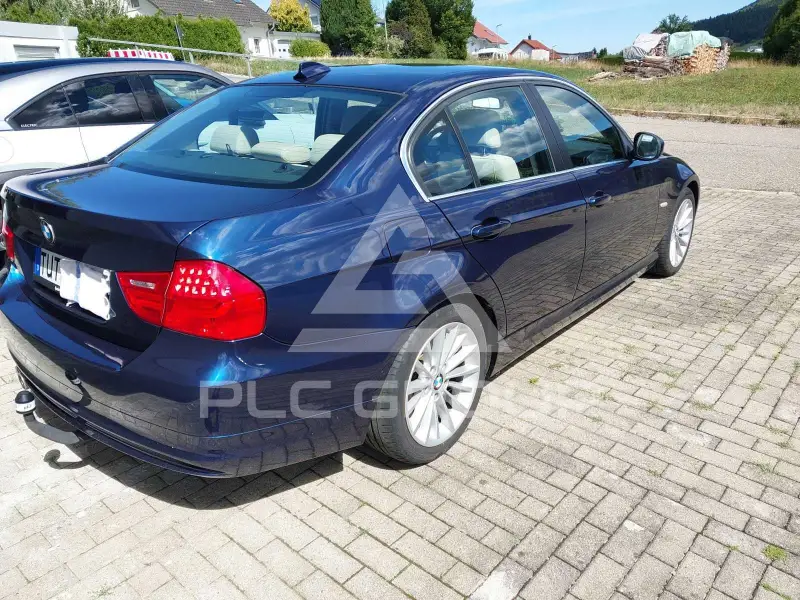 2011 BMW 330