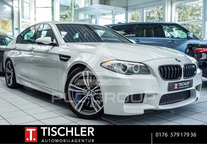 2011 BMW M5