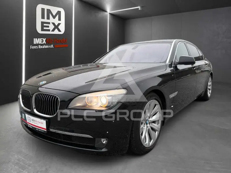 2011 BMW 750