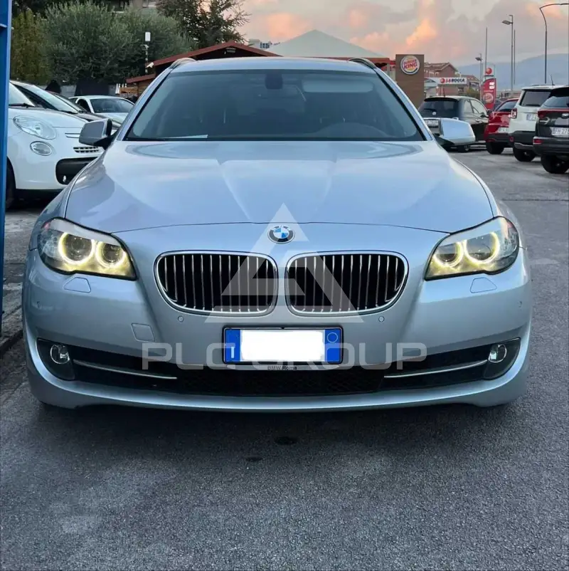 2011 BMW 520