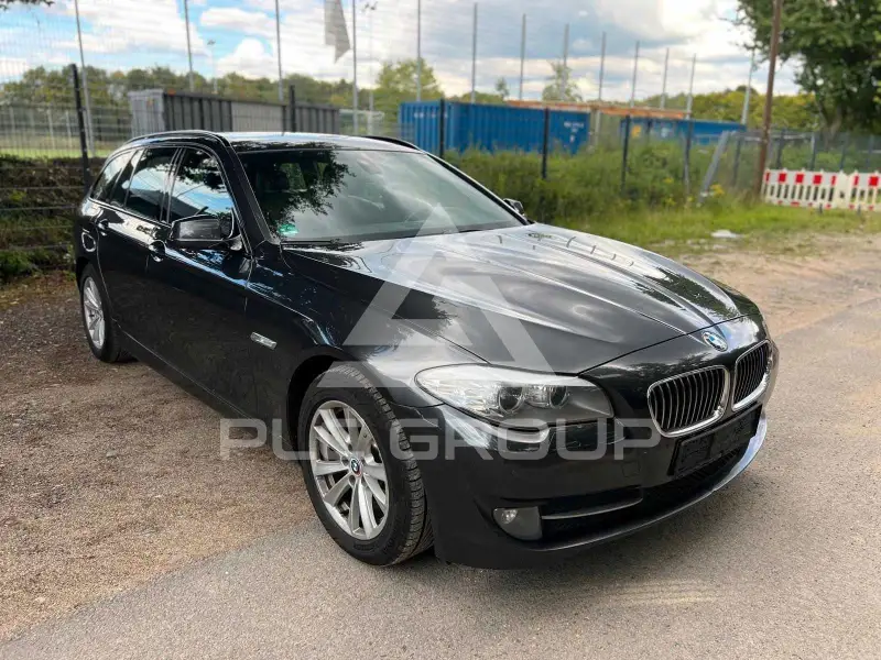 2011 BMW 520