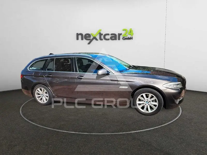 2011 BMW 520