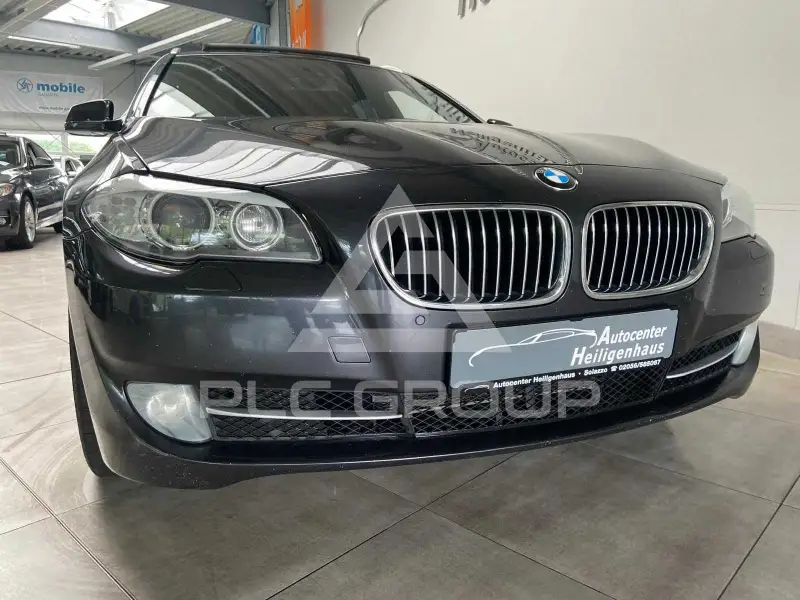 2011 BMW 520