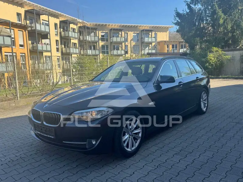 2011 BMW 520