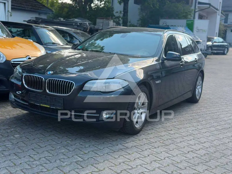 2011 BMW 520
