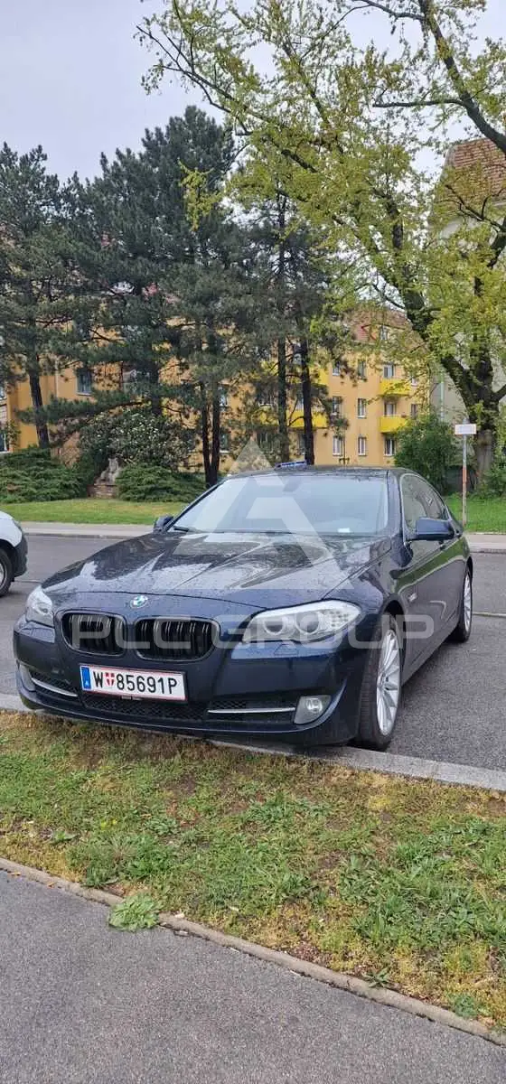 2011 BMW 520