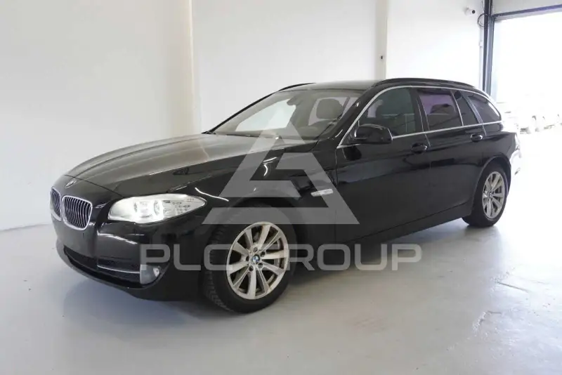 2011 BMW 520