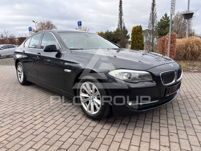 2011 BMW 520