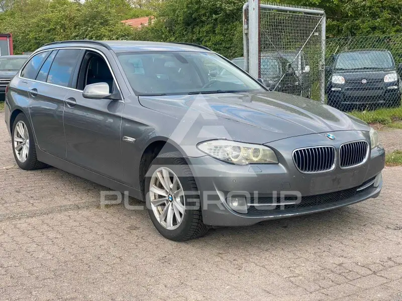 2011 BMW 520