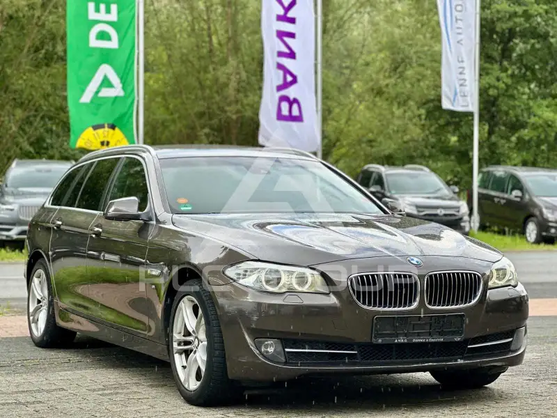 2011 BMW 520