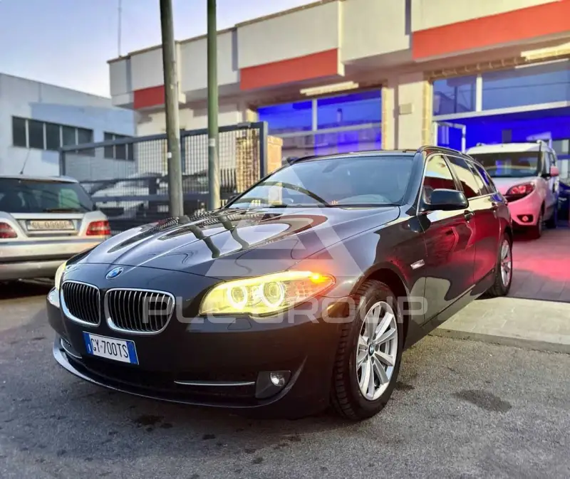 2011 BMW 520