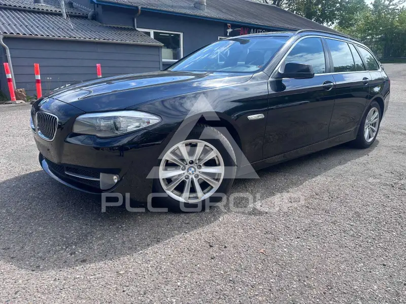 2011 BMW 520