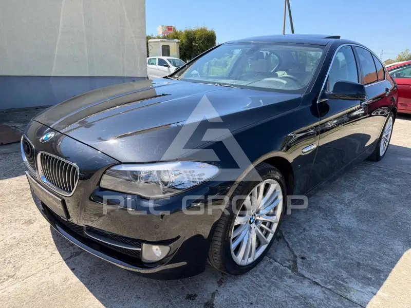 2011 BMW 520