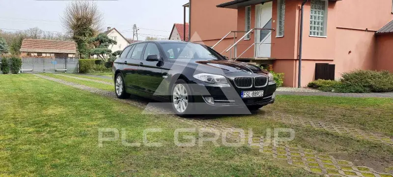 2011 BMW 520